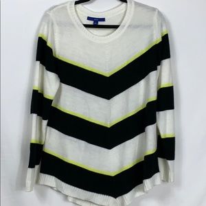 Apt.9 white/black/yellow long sleeved sweater Lg.